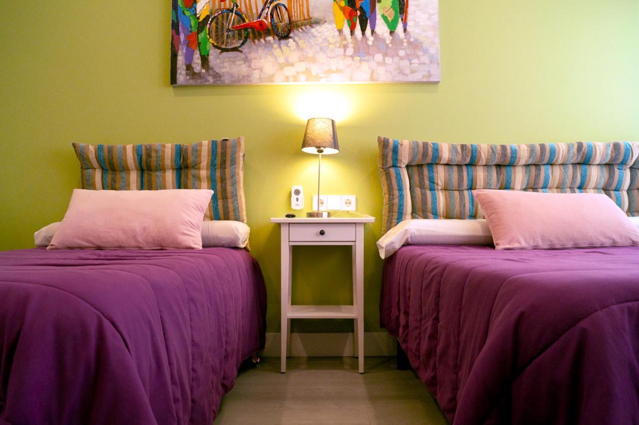 Chueca - Room Apartments Madrid Exterior photo